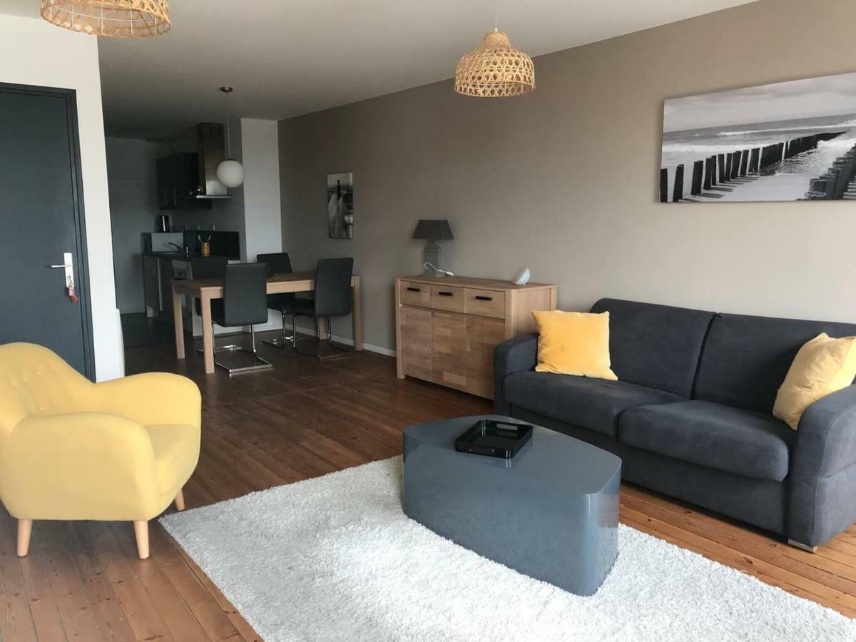 Hôtel 60 Rue Du Port à Granville Extérieur photo